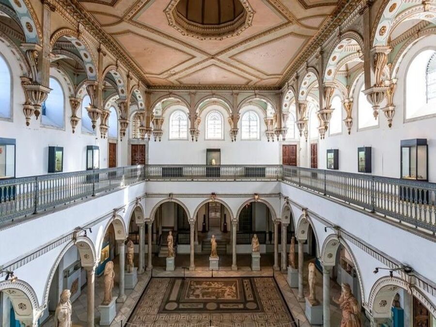 Visite privée d'une demi-journée Musée du Bardo et la Medina départ de Tunis ou de Hammamet